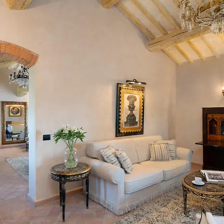Petriolo - Small Luxury Of The World 4* Черрето-Гвиди