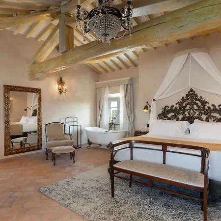 Petriolo - Small Luxury Of The World 4* Черрето-Гвиди
