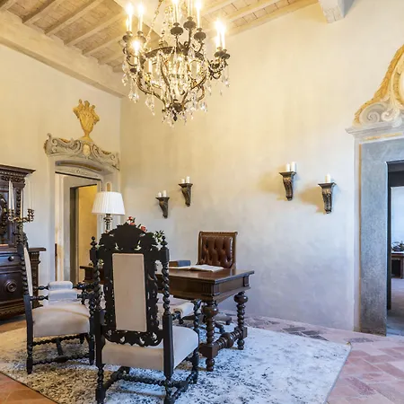 Petriolo - Small Luxury Of The World 4* Черрето-Гвиди