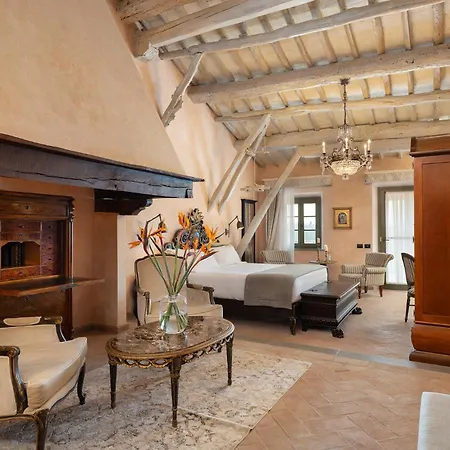 Petriolo - Small Luxury Of The World 4*