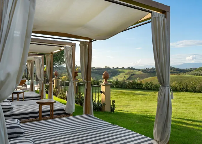 Petriolo - Small Luxury Of The World Cerreto Guidi