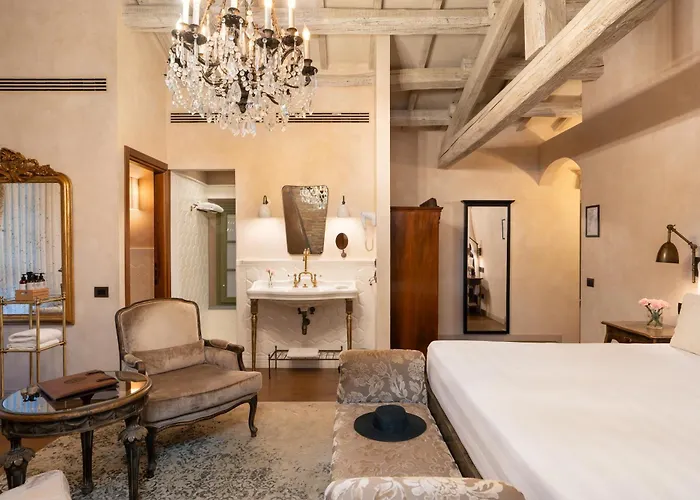 Petriolo - Small Luxury Of The World Cerreto Guidi