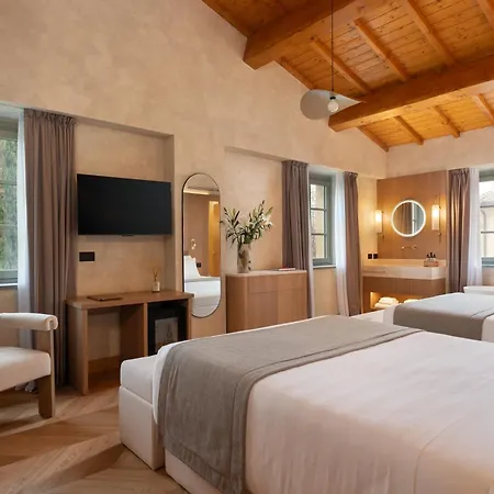 리조트 Petriolo - Small Luxury Of The World 체레토구이디