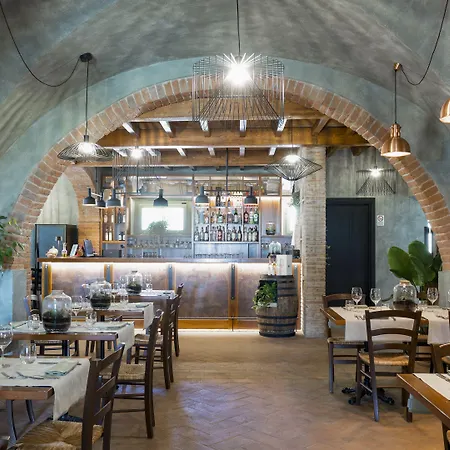 Petriolo - Small Luxury Of The World 리조트 4*