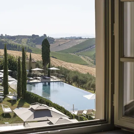 Petriolo - Small Luxury Of The World 체레토구이디